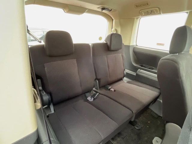 3��ڃV�[�g�͂�������ԗǍD����l�ł��������ƍ����Ē����܂��̂ŁA��l���ł̂��o���������N���N�ł��􂲉Ƒ��ŁA�C�̒m�ꂽ���ԂŁA�h���C�u�ɍs���̂��y���݂ł��ˁ�