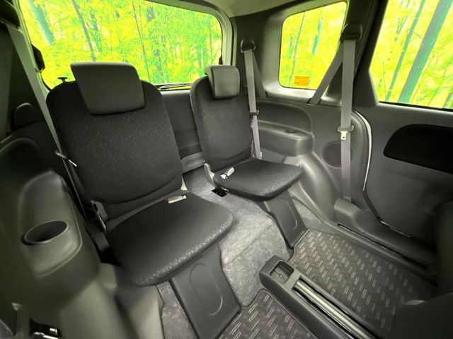 3��ڃV�[�g�͂�������ԗǍD����l�ł��������ƍ����Ē����܂��̂ŁA��l���ł̂��o���������N���N�ł��􂲉Ƒ��ŁA�C�̒m�ꂽ���ԂŁA�h���C�u�ɍs���̂��y���݂ł��ˁ�