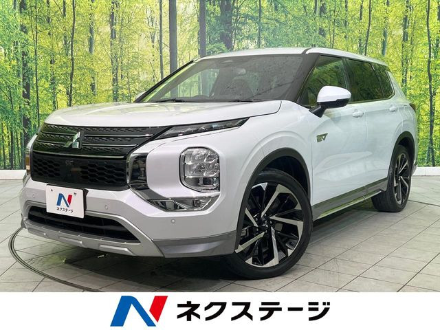 アウトランダー(三菱) PHEV 2.4 P 4WD 中古車画像