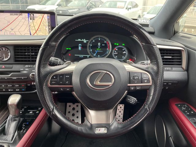 �y�����v�����X�e�A�����O�z�㎿�Ȋv���g�p���邱�ƂŁA��ɂ����������݂ƂĂ��^�]���₷���n���h���ł���