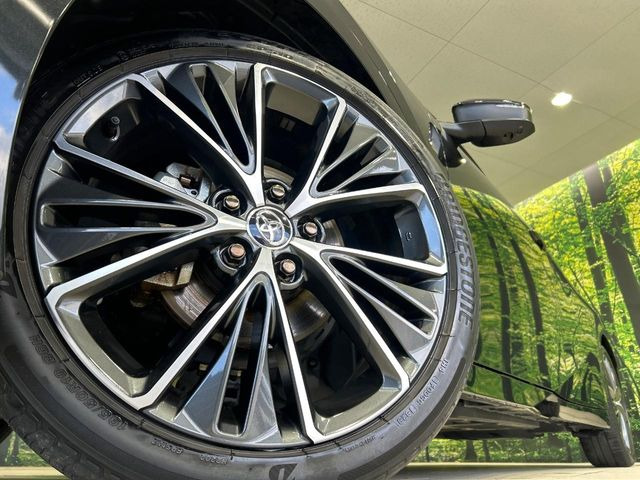 �y����19�C���`�A���~�z�C�[���z�O�ςɃ}�b�`���������A���~�z�C�[���𑕒����Ă���܂��B�e��ЊO�A���~�z�C�[����A�X�^�b�h���X�^�C�����戵�����Ă���܂��B���񂲑��k����������