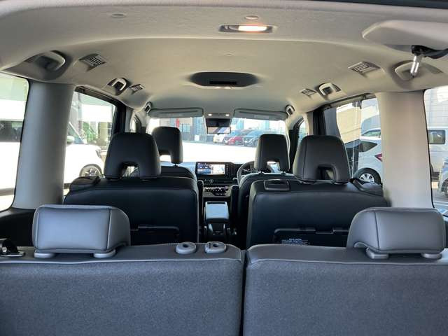 セレナ1.4 e-POWER ハイウェイスターV