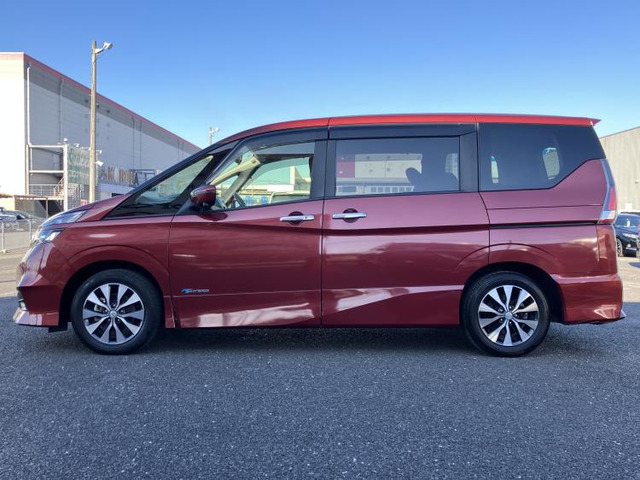 セレナ2.0 ハイウェイスター Vセレクション