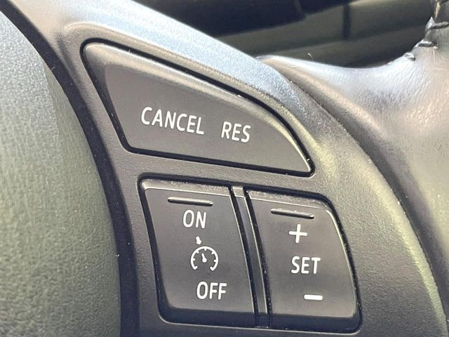 �y�N���[�Y�R���g���[���z�������H�����N���N���s�B�A�N�Z���𗣂��Ă���葬�x�ő��s���ł��A�������^�]���̕��S���y��!�����E�������ȒP�ȃX�C�b�`����Œ����ł��܂��B