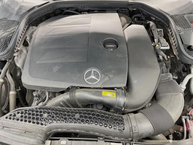 �����X�ł́A�e���[�J�[�̐�p�f�f�e�X�^�[�𓱓��B���Ǝ��i�����e�N�j�J���X�^�b�t���풓���Ă���܂��̂ŁA������̍ۂɂ����S���Ă����p���������܂��B