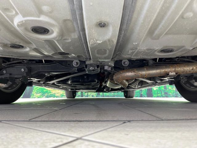 下回りがきれいなうちに、防錆加工の施工がオススメ。降雪地域はもちろん、沿岸部にお住いの方や、趣味でマリン・ウィンタースポーツをされる方にご好評いただいております。