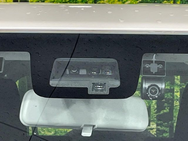 �y�X�Y�L �Z�[�t�e�B�T�|�[�g�z���s���ɑO���̎ԗ�����F�����A�Փ˂������Ȏ��͌x��ƃu���[�L�ŏՓˉ���Ɣ�Q�y�����A�V�X�g�B�����S�Ƀh���C�u�����y���݂��������܂��B