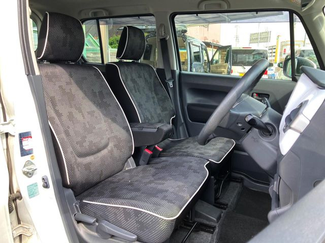 �^�]�Ȃ܂��ɂ͏\���ȃX�y�[�X������A�啿�ȕ��ł��������^�]���Ă�����������ł��B