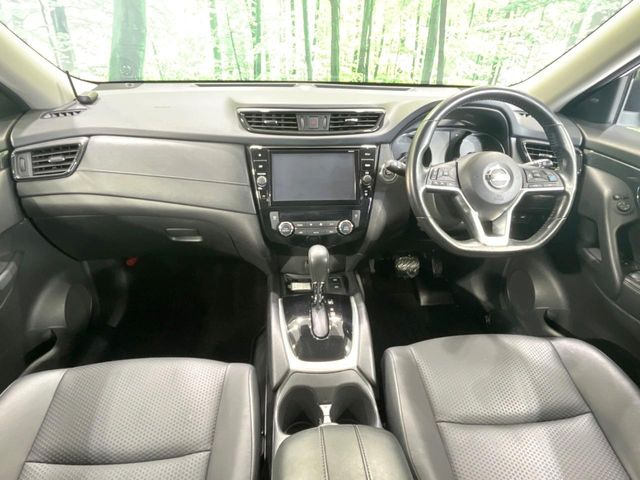 エクストレイル2.0 20Xi