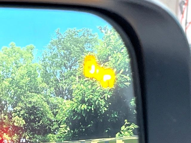 �y�u���C���h�X�|�b�g���[�j���O�z���s���A�h�A�~���[�̎��p�ɂȂ�₷���ӏ��Ɍ㑱�Ԃ��ڋ߂���ƃT�C�h�~���[�t�߂Ɍx����\���A�h���C�o�[�ɒ��ӊ��N�����Ă���܂��B