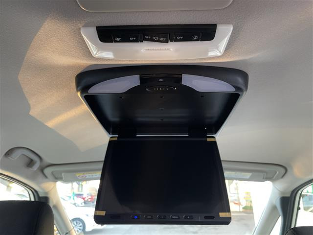 セレナ2.0 ハイウェイスター Vセレクション