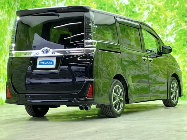 ヴォクシー2.0 ZS 煌III