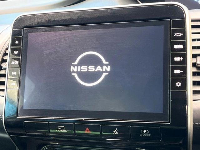 �y����10�C���`�i�r�z�l�C�̏����i�r�𑕔��B�I�[�f�B�I�@�\���[�����Ă���ABluetooth�ڑ�����΂������̃X�}�z��MP3�v���C���[�̉��y���Đ��\!�����̉^�]������Ɋy�����Ȃ�܂�!!