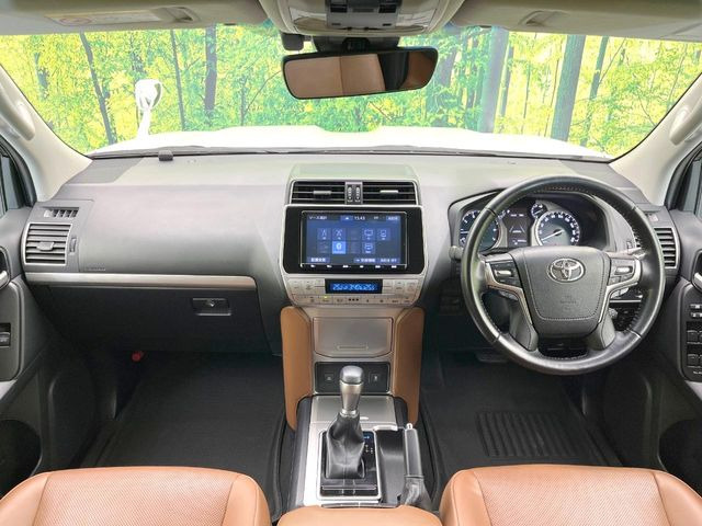 グループ総在庫数約30,000台!!全国の系列店からメーカー・車種問わずご紹介出来るので、あなたにピッタリのお車が見つかるはずです♪まずはお問い合わせ下さい☆