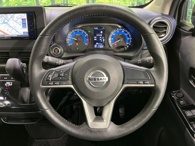 �y�����v�����X�e�A�����O�z�㎿�Ȋv���g�p���邱�ƂŁA��ɂ����������݂ƂĂ��^�]���₷���n���h���ł���