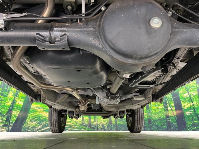 下回りがきれいなうちに、防錆加工の施工がオススメ。降雪地域はもちろん、沿岸部にお住いの方や、趣味でマリン・ウィンタースポーツをされる方にご好評いただいております。