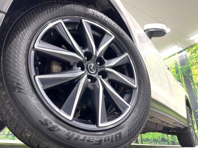 �y����19�C���`�A���~�z�C�[���z�O�ςɃ}�b�`���������A���~�z�C�[���𑕒����Ă���܂��B�e��ЊO�A���~�z�C�[����A�X�^�b�h���X�^�C�����戵�����Ă���܂��B���񂲑��k����������