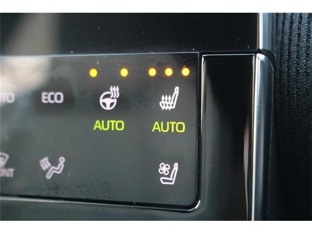 弊社はあいおいニッセイ同和損保代理店です。全営業社員が保険の募集人資格を取得しております。お気軽にご相談ください。