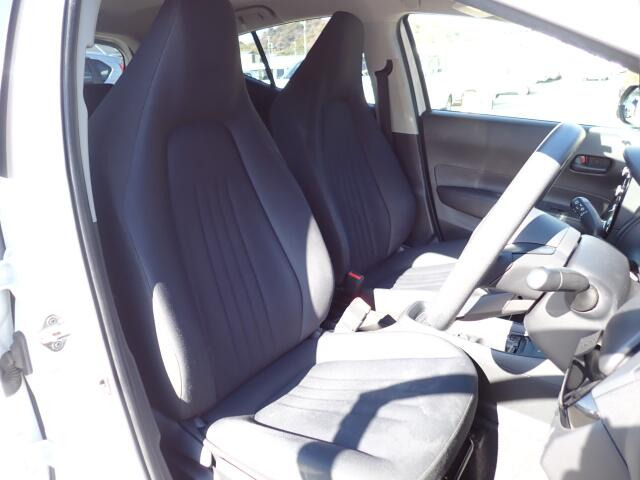 �t�����g�V�[�g�A��ԗǍD�ň��S�ł��B�傫�ȉ�����Ȃ����S�ł�