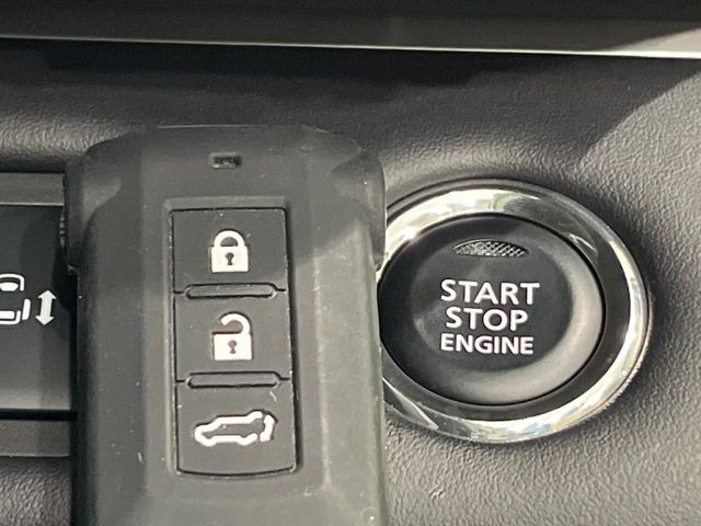 �y�I�y���[�V�����L�[�z�J�o����|�P�b�g�ɓ��ꂽ�܂܂ł��h�A�̎{���E�������\�ȃX�}�[�g�L�[�𑕔��B�G���W���̃I���E�I�t�����J�M�����o���K�v����������Ƃ��Ă��֗��ł���