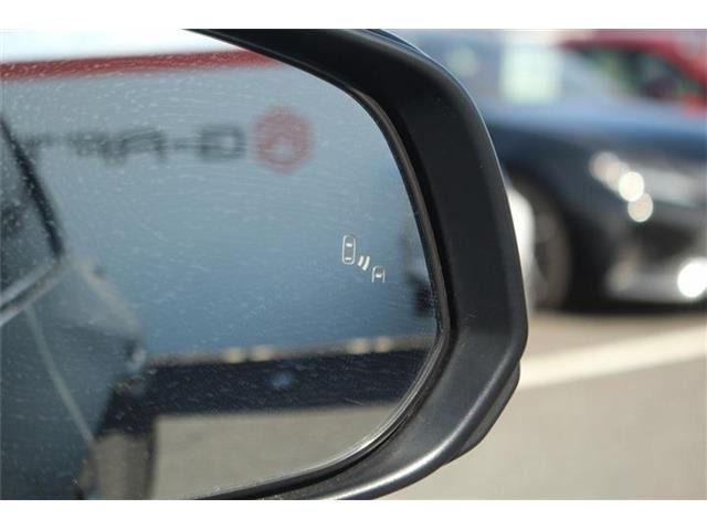 こだわりがあってなかなか気に入ったお車がないそこのお客様!全国のオークションからピッタリの1台を探すことが可能です。ぜひ一度お問い合わせください。