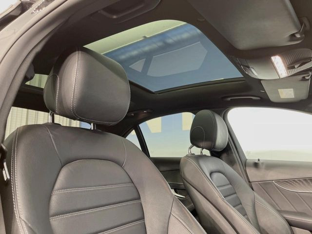 ���p�m���~�b�N�X���C�f�B���O���[�t::�唗�͂̃p�m���}���[�t�́A�㕔���Ȃɂ܂ő����Ă���A�J���I�ȋ�Ԃ����y���݂��������܂��B