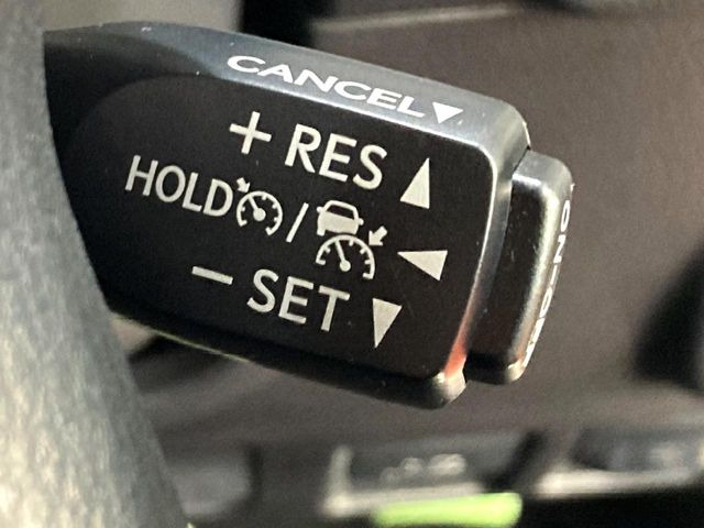 �y���[�_�[�N���[�Y�R���g���[���z�������H�ł̒��������s���y��!!�����ő��x��ۂN���[�Y�R���g���[�����A�Փˌy���V�X�e���ƘA�g���A�O���̎ԗ������m���ĎԊԂ�ۂ悤�ɑ��x���߂��Ă���܂�!!