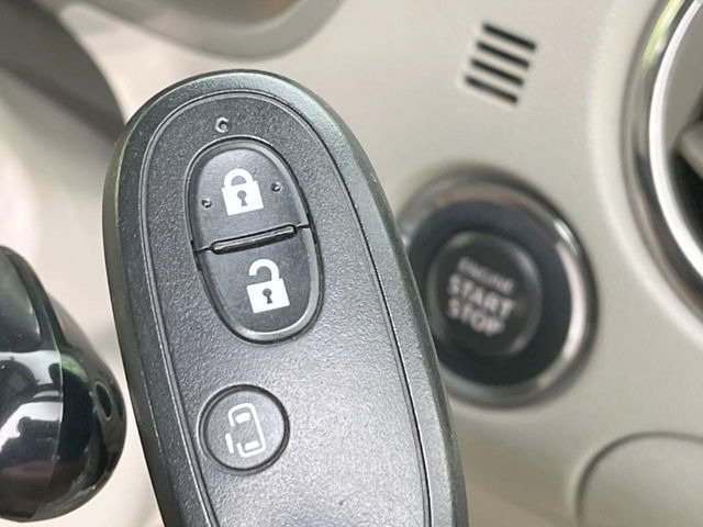 �y�C���e���W�F���g�L�[�z�J�o����|�P�b�g�ɓ��ꂽ�܂܂ł��h�A�̎{���E�������\�ȃX�}�[�g�L�[�𑕔��B�G���W���̃I���E�I�t�����J�M�����o���K�v����������Ƃ��Ă��֗��ł���