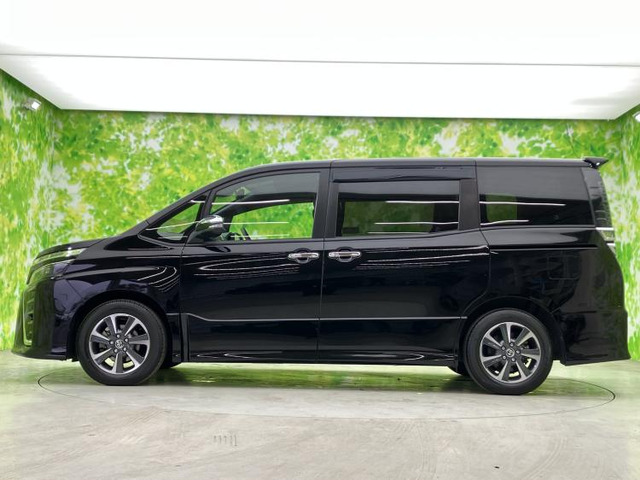 ヴォクシー2.0 ZS 煌III