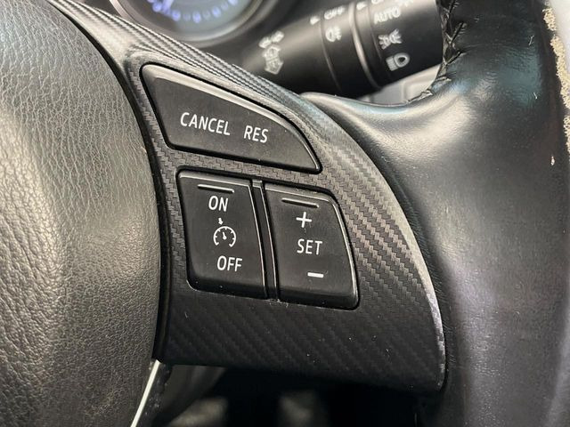 �y�N���[�Y�R���g���[���z�������H�����N���N���s�B�A�N�Z���𗣂��Ă���葬�x�ő��s���ł��A�������^�]���̕��S���y��!�����E�������ȒP�ȃX�C�b�`����Œ����ł��܂��B