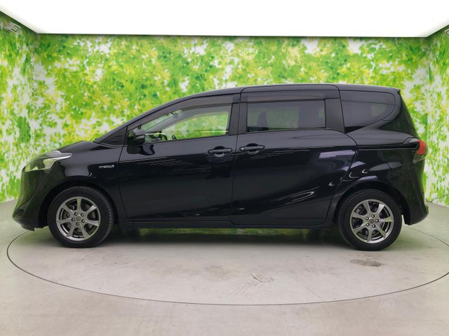 シエンタハイブリッド 1.5 G クエロ