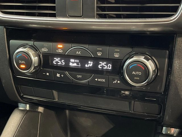 �y���E�Ɨ��^�t���I�[�g�G�A�R���z�^�]�ȂƏ���Ȃł��ꂼ�ꂨ�D�݂̉��x�ɐݒ�\�B����҂ɂ��z�������A���K�ȋ󒲂����͂��v���܂��B