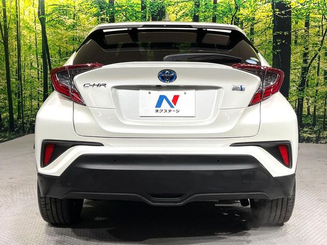 安心の最長10年・走行無制限保証(有償)をご用意。保証内容も充実はもちろん、無料点検&オイル交換や、年中無休の全国・24時間ロードサービスも付帯されておりますのでご安心下さい。