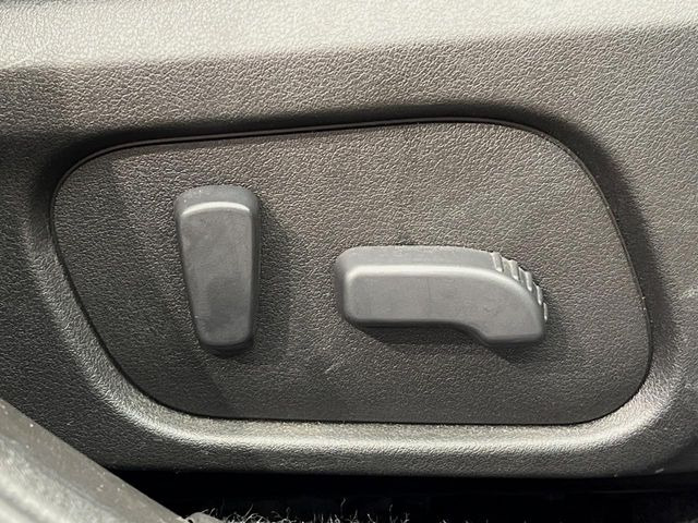 �y�p���[�V�[�g�z�X�C�b�`��ŊȒP�ɃV�[�g�̔��������\!�d��������͂�����܂���!���K�ȃV�[�g�|�W�V�����ɃZ�b�g���āA���K�ȃh���C�u�����y���݂��������B