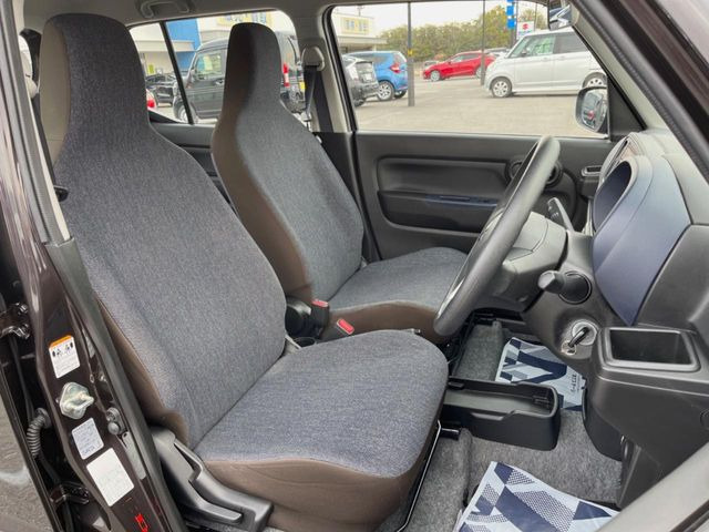 �^�]�ȃV�[�g���͎g�p�������Ȃ��A�ǍD�ȏ�ԂƂȂ��Ă��܂��B���J�Ɏg���Ă������Ƃ��悭�킩��܂��ˁB