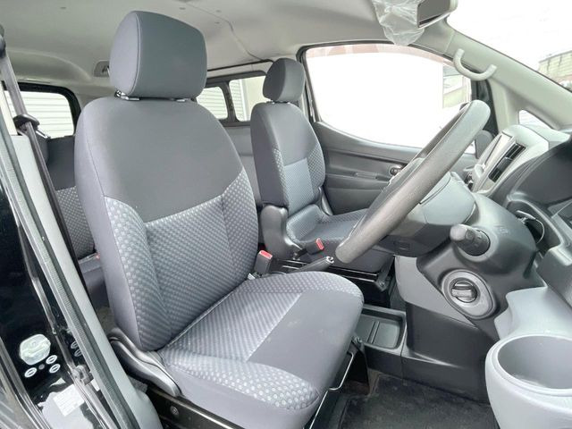 �^�]�Ȃ܂��ɂ͏\���ȃX�y�[�X������A�啿�ȕ��ł��������^�]���Ă�����������ł��B