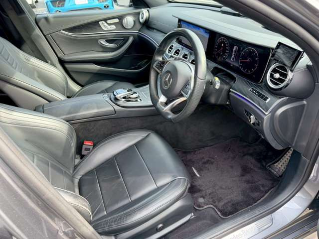 �C�ɂȂ邨�Ԃ�����܂�����E�̓d�b�ԍ����璼�ڂ��X�ɂ��₢���킹���������B�x�����@����ԗ����A��Ԃ܂łȂ�ł������������Ē����܂��B�X�^�b�t�ꓯ���A�����҂����Ă���܂��B