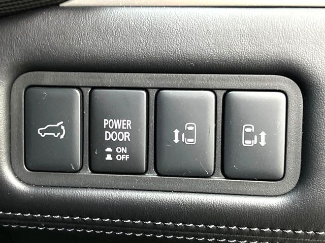 �y�����p���[�X���C�h�h�A�z�X�}�[�g�L�[��^�]�Ȃ̃X�C�b�`�Ō�ȗ����X���C�h�h�A�̊J���\���d��������͂����ăh�A���J����K�v�������A�����Ȃ��q�l�ł��ȒP�ɊJ���߂ł����K�ł���