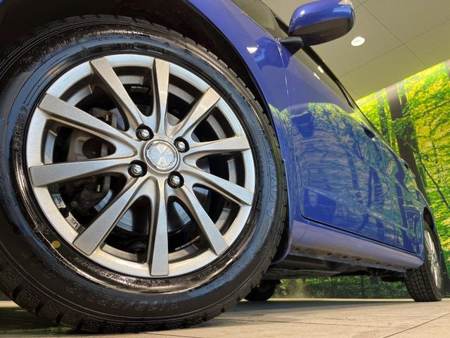 �y15�C���`�A���~�z�C�[���z�O�ςɃ}�b�`�����A���~�z�C�[���𑕒����Ă���܂��B�e��A���~�z�C�[����A�X�^�b�h���X�^�C�����戵�����Ă���܂��B���񂲑��k����������