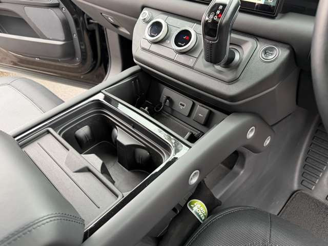 �c�C���J�b�v�t�H���_�[�EUSB&USB�^�C�vC�[�d�B