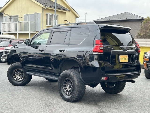 ランドクルーザープラド2.7 TX 4WD