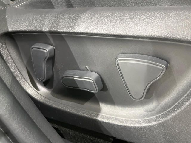 �y�p���[�V�[�g�z�X�C�b�`��ŊȒP�ɃV�[�g�̔��������\!�d��������͂�����܂���!���K�ȃV�[�g�|�W�V�����ɃZ�b�g���āA���K�ȃh���C�u�����y���݂��������B