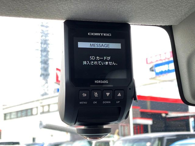 �y�h���C�u���R�[�_�[�z�h���C�u���R�[�_�[����!���s���͂������A������^�]�⎖�̂ɑ��������ہA�f���ŋL�^���A����̃��X�N�ɔ����܂��B���L�^�pSD�J�[�h�͂��q�l�����g�ł��������������K�v������܂��B