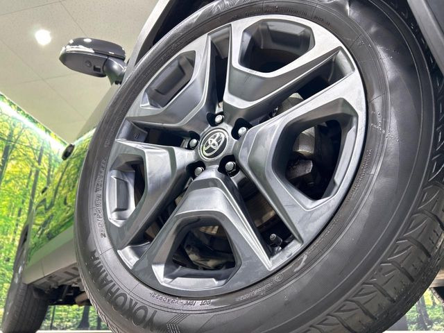 �y����19�C���`�A���~�z�C�[���z�O�ςɃ}�b�`���������A���~�z�C�[���𑕒����Ă���܂��B�e��ЊO�A���~�z�C�[����A�X�^�b�h���X�^�C�����戵�����Ă���܂��B���񂲑��k����������