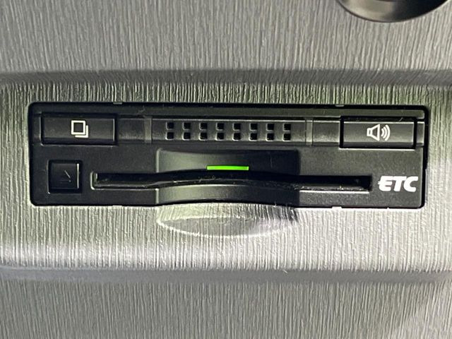 【ETC】高速道路の料金所をストレスなく通過!話題のスポットやサービスエリアに多い「スマートIC」利用時は必須のアイテムです。当店でセットアップを実施、ご納車当日からすぐにご利用いただけます!