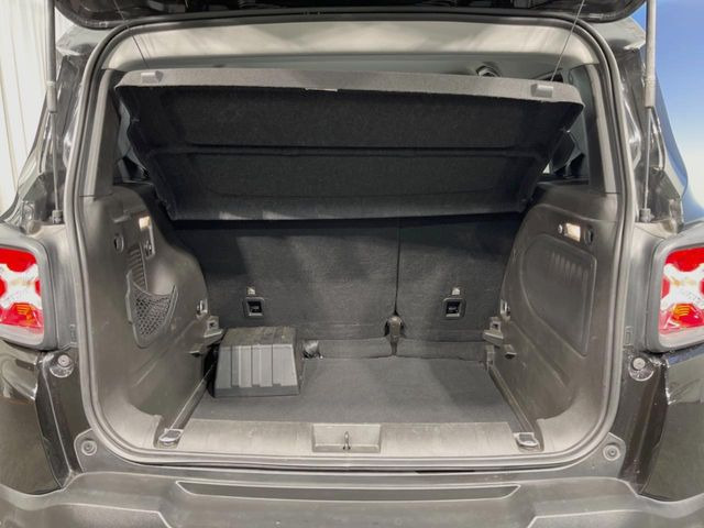 ���g�����N���[��:����L������e�X�y�[�X!���ꂾ���̍L��������΂��������⃌�W���[�Ȃǂɂ��œK�ł�!�g�p�������Ȃ����ꂢ�ȏ�Ԃ��ێ����Ă���܂��B