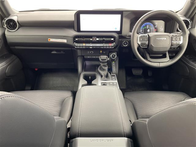 ランドクルーザー2502.8 VX ディーゼル 4WD