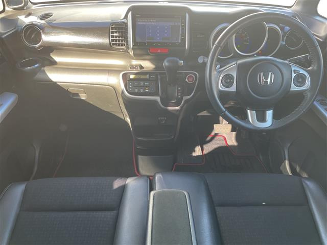 N-BOXカスタムG ターボ Lパッケージ