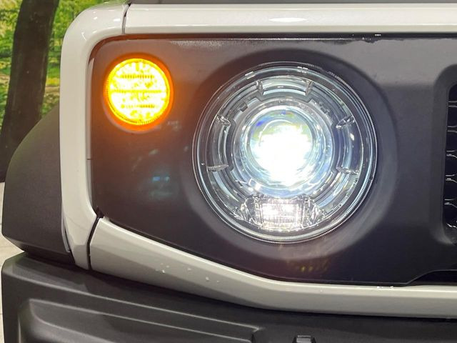 �yLED�w�b�h���C�g�z���V����ԑ��s�����ǍD�Ȏ��E���m�ۂ����S���ĉ^�]�ł��鍂�P�xLED�w�b�h���C�g�𑕔�!�_�����x�������A����d�͂��}�����Ă��܂��B