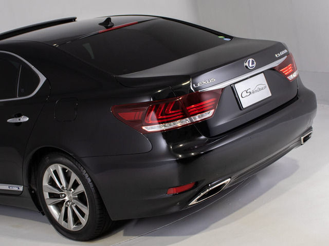 ���I�ȃ��A�r���[�Ō�����܂��B�����ȘȂ܂��͍����ԂȂ�ł͂ł��B